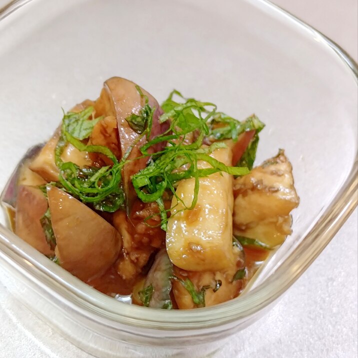 簡単,常備菜/胡麻油香る♪ナスと大葉のさっぱり和え